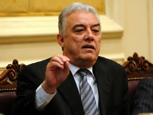  سامح فهمي متحدثا بندوة نقابة المهندسين حول مستقبل احتياطي البترول عالميًا